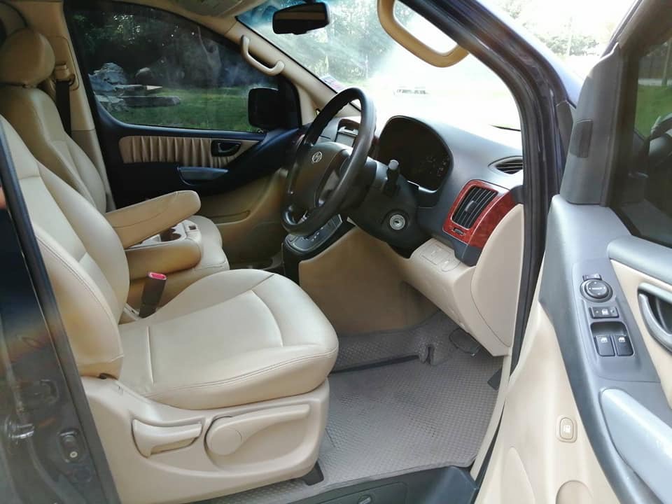 Hyundai H-1 ปี 2009 สีน้ำเงิน (รูปที่ 11)