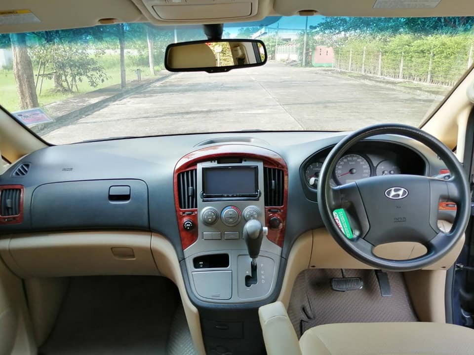 Hyundai H-1 ปี 2009 สีน้ำเงิน (รูปที่ 10)