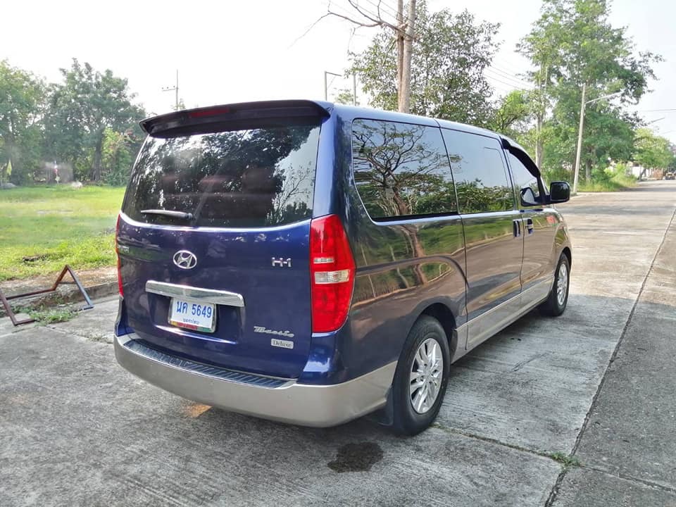 Hyundai H-1 ปี 2009 สีน้ำเงิน (รูปที่ 8)