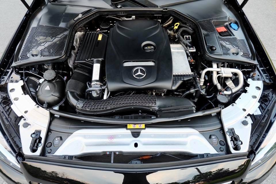Mercedes-Benz C-Class C205 C250 ปี 2018 สีดำ (รูปที่ 9)