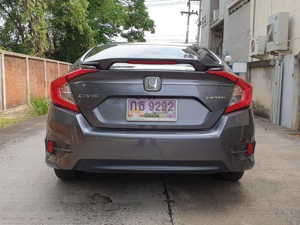 Honda Civic FC โฉม 4 ประตู ปี 2016 สีเทา (รูปที่ 4)