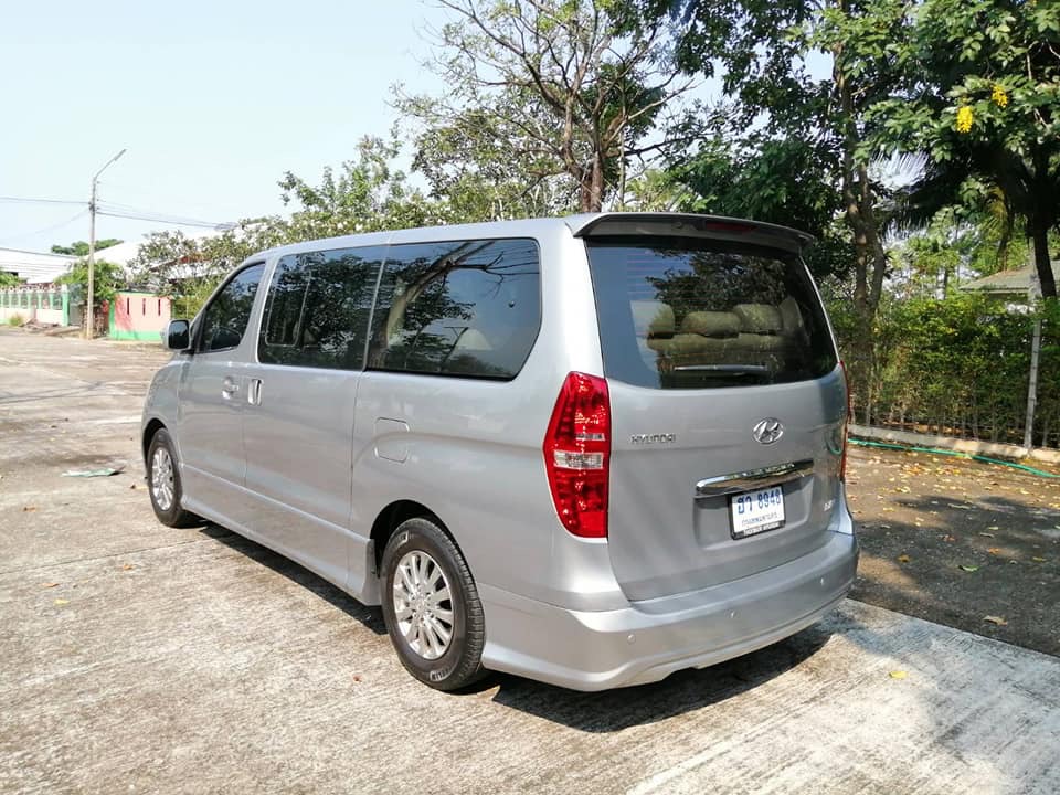 Hyundai H-1 ปี 2016 สีเงิน (รูปที่ 7)