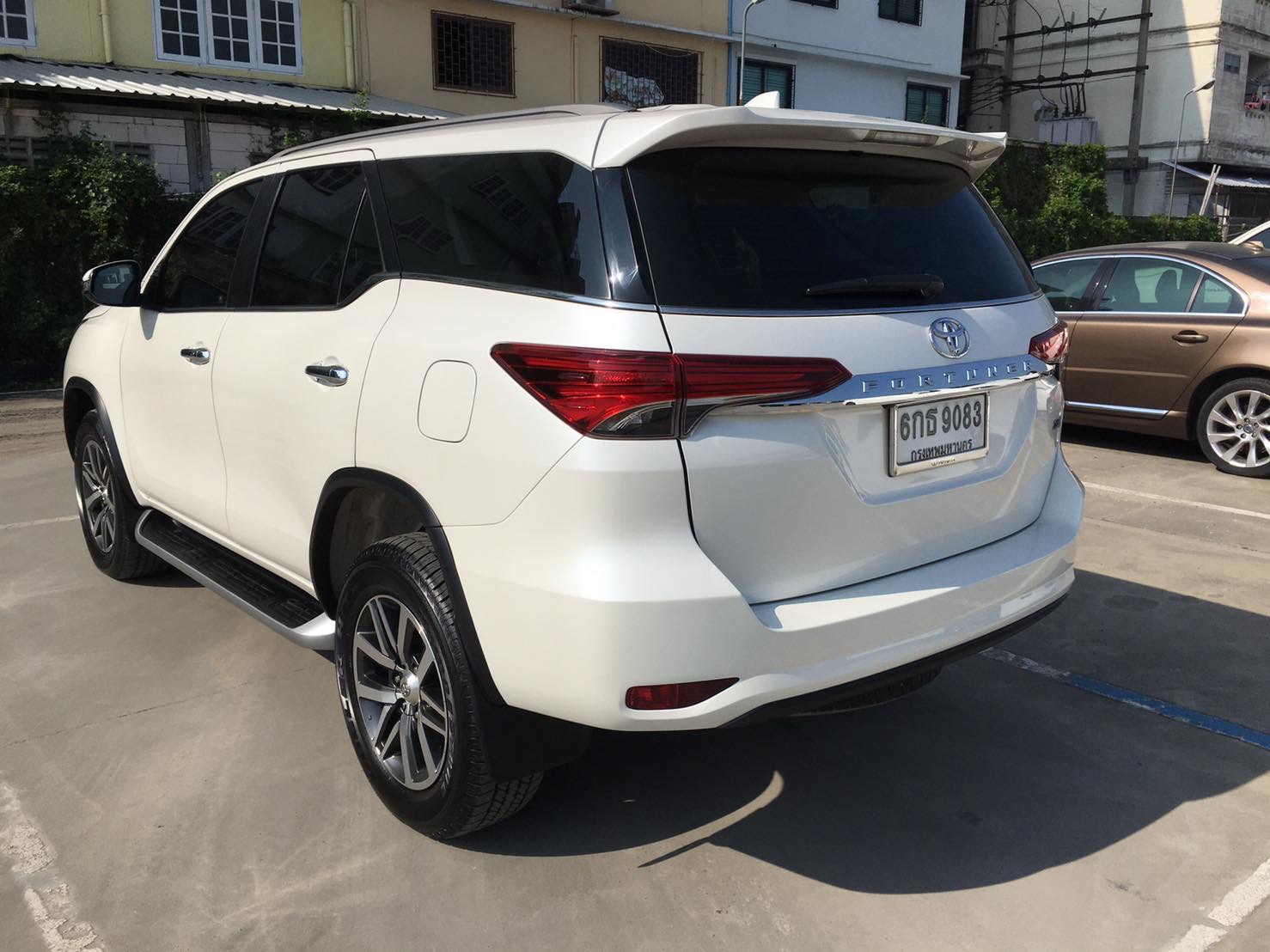 Toyota Fortuner ปี 2017 สีขาว (รูปที่ 12)