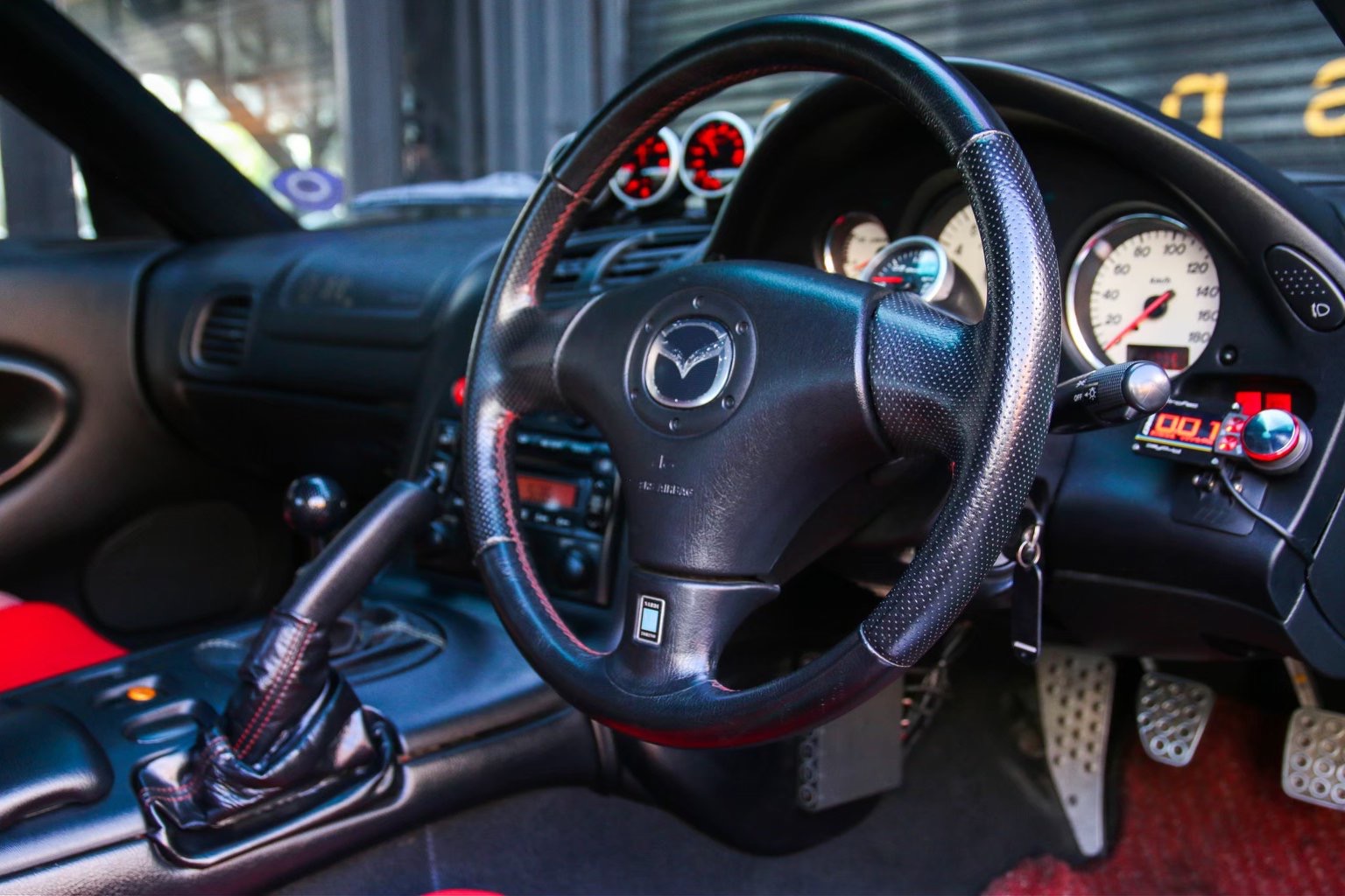 Mazda RX-7 ปี 2001 สีเขียว (รูปที่ 12)