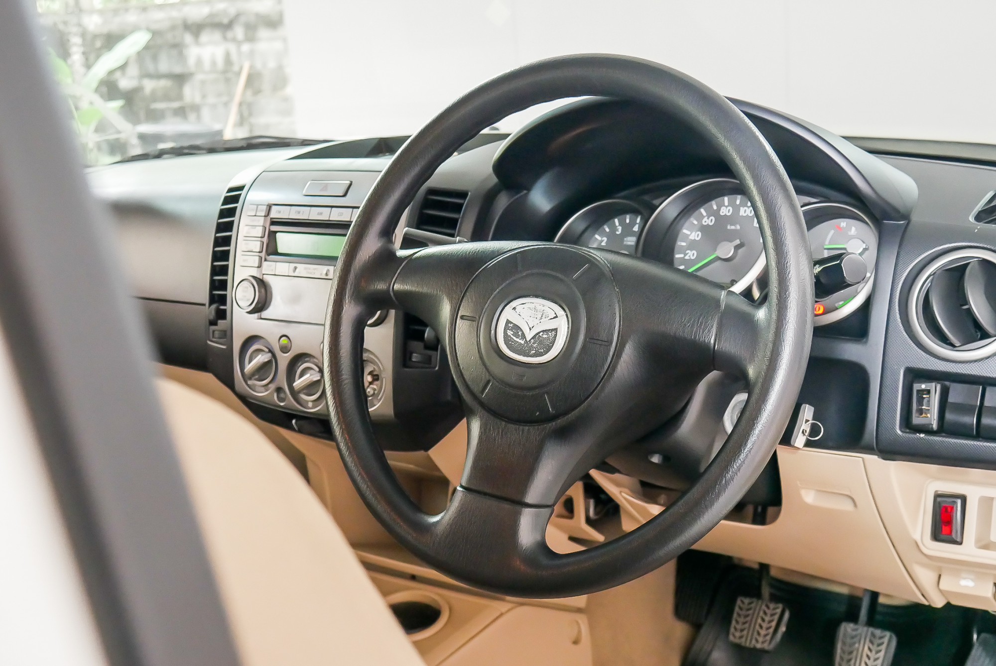 Mazda BT-50 Free Style Cab ปี 2008 สีขาว (รูปที่ 14)