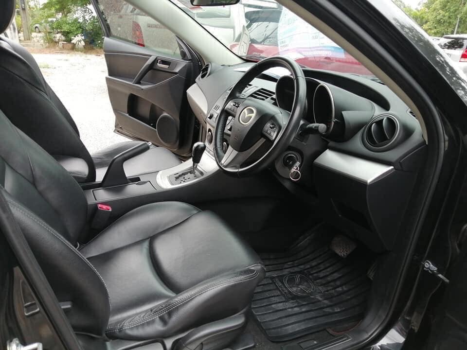 Mazda 3 ปี 2013 สีขาว (รูปที่ 6)