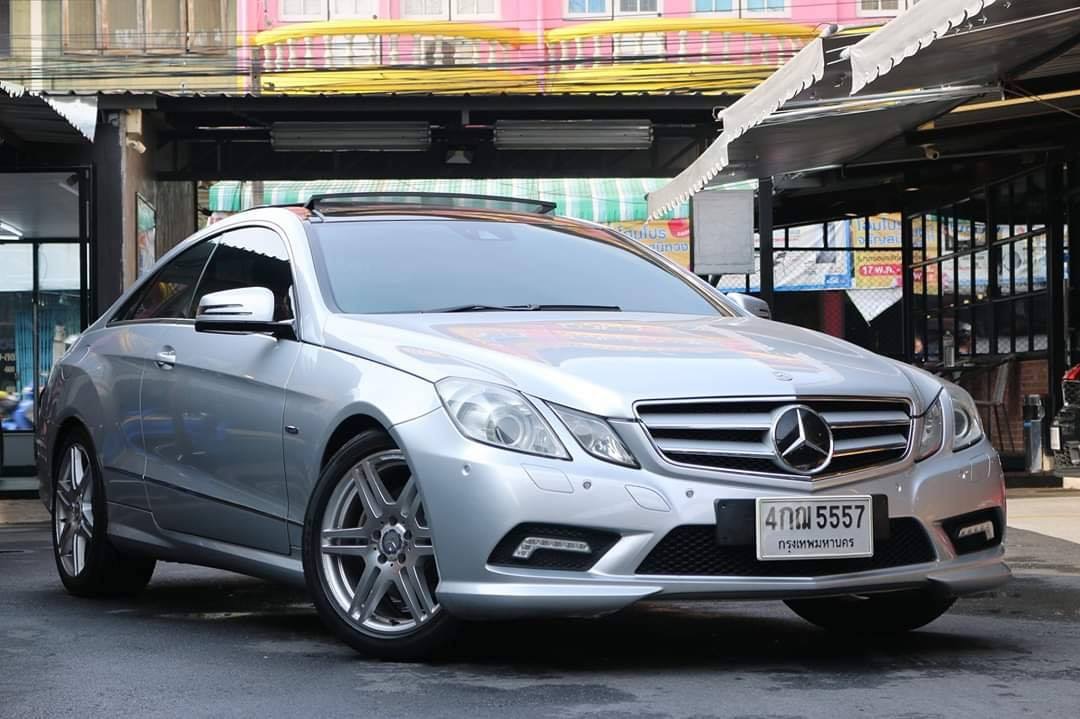 Mercedes-Benz E-Class C207 E250 ปี 2010 สีเงิน (รูปที่ 2)