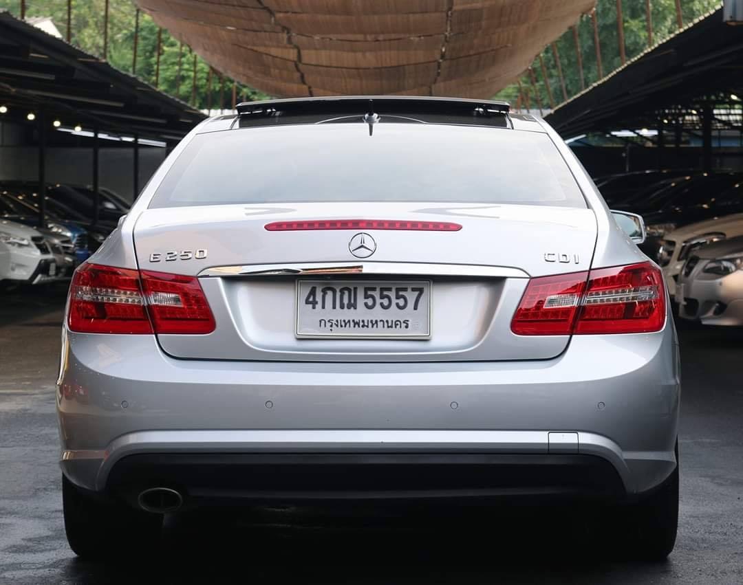 Mercedes-Benz E-Class C207 E250 ปี 2010 สีเงิน (รูปที่ 5)
