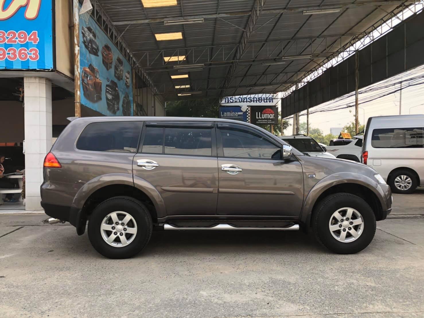 Mitsubishi Pajero Sport ปี 2014 สีน้ำตาล (รูปที่ 8)