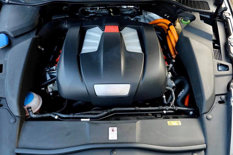 Porsche Cayenne S Hybrid ปี 2014 แท้ (รูปที่ 8)