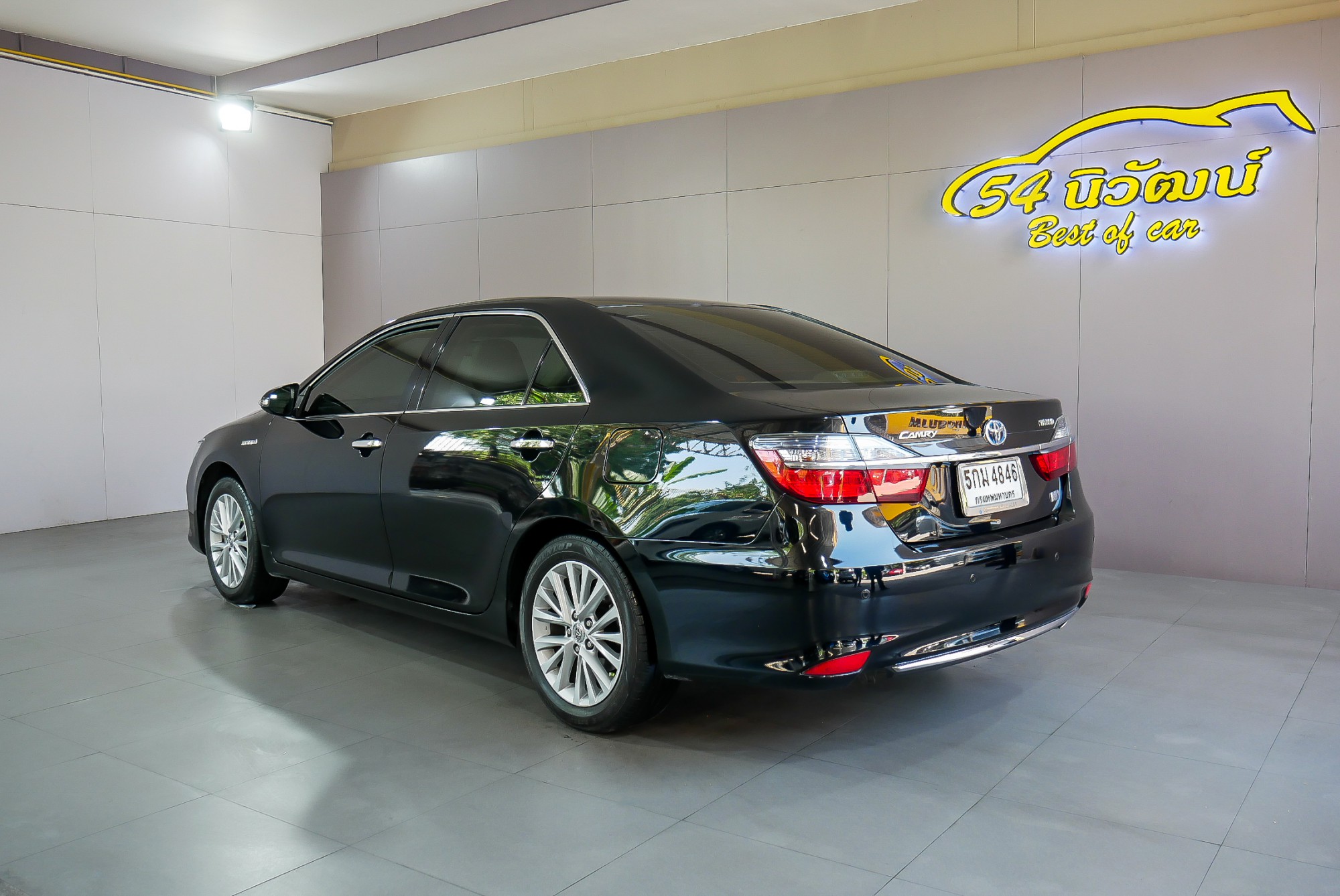 TOYOTA CAMRY 2.5 HV NAVI MINOR CHANGE AT ปี 2016 สีดำ (รูปที่ 17)