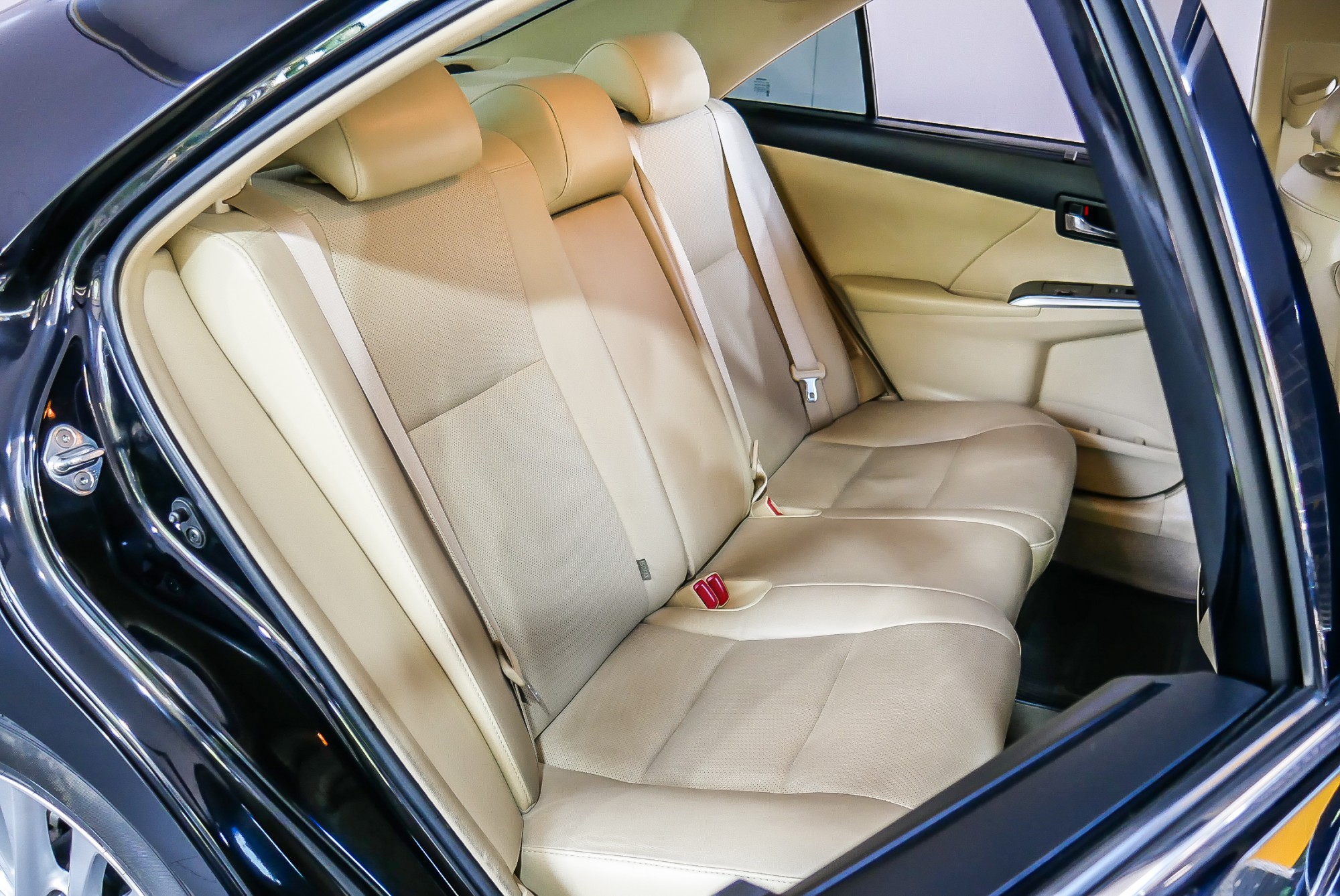 TOYOTA CAMRY 2.5 HV NAVI MINOR CHANGE AT ปี 2016 สีดำ (รูปที่ 14)
