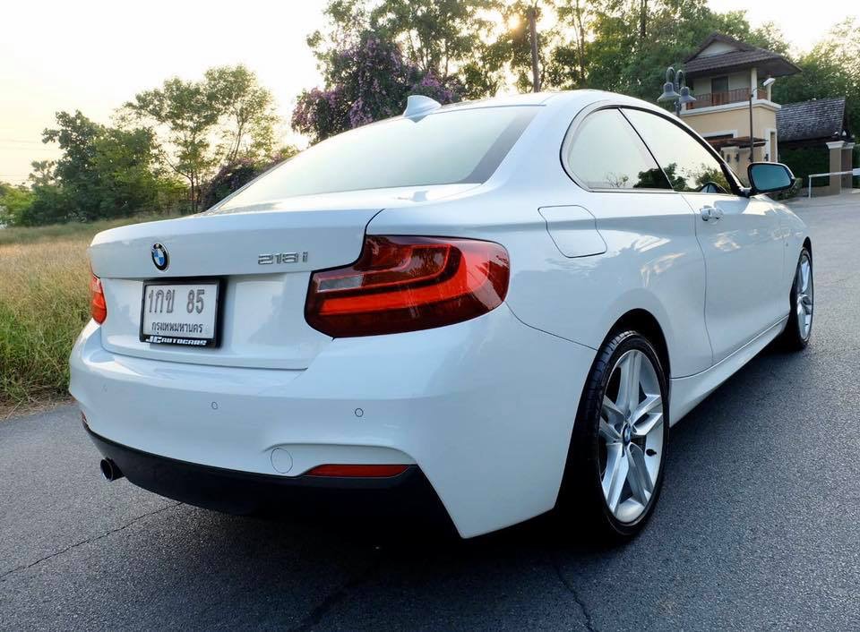 BMW 2 Series F22 218i Coupe ปี 2015 สีขาว (รูปที่ 6)
