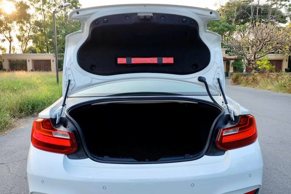 BMW 2 Series F22 218i Coupe ปี 2015 สีขาว (รูปที่ 9)