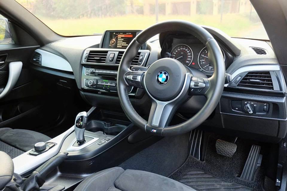 BMW 2 Series F22 218i Coupe ปี 2015 สีขาว (รูปที่ 11)