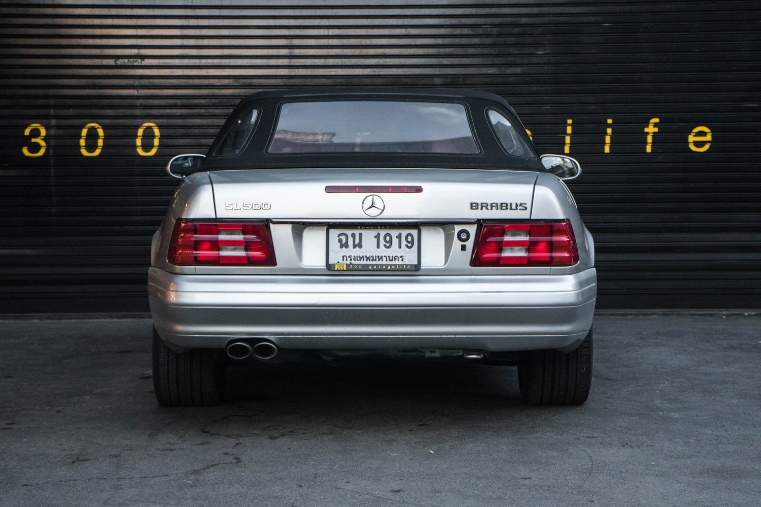 Mercedes-Benz SL-Class R129 ปี 1991 สีเงิน (รูปที่ 4)