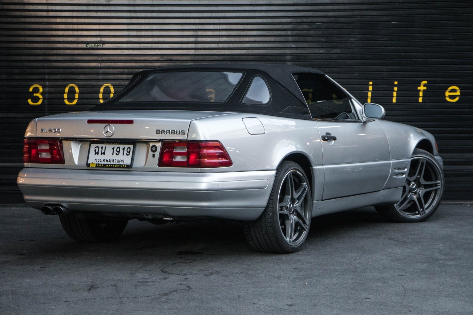 Mercedes-Benz SL-Class R129 ปี 1991 สีเงิน (รูปที่ 2)