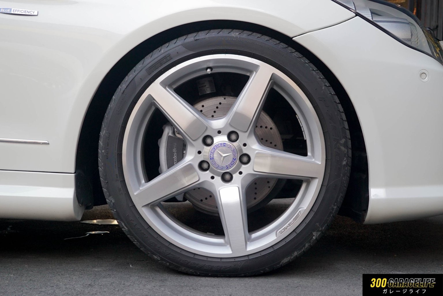 Mercedes-Benz E-Class C207 E250 ปี 2011 สีขาว (รูปที่ 15)