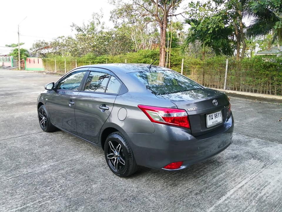 Toyota Vios ปี 2013 สีเทา (รูปที่ 7)