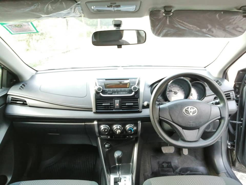 Toyota Vios ปี 2013 สีเทา (รูปที่ 10)