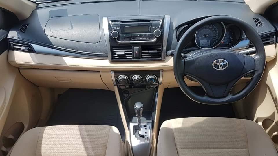 Toyota Vios ปี 2016 สีดำ (รูปที่ 8)