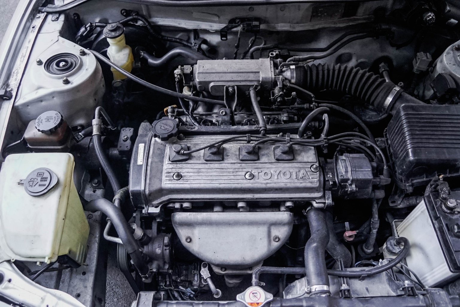 Toyota Corolla AE101 สามห่วง ปี 1991 สีเทา (รูปที่ 13)