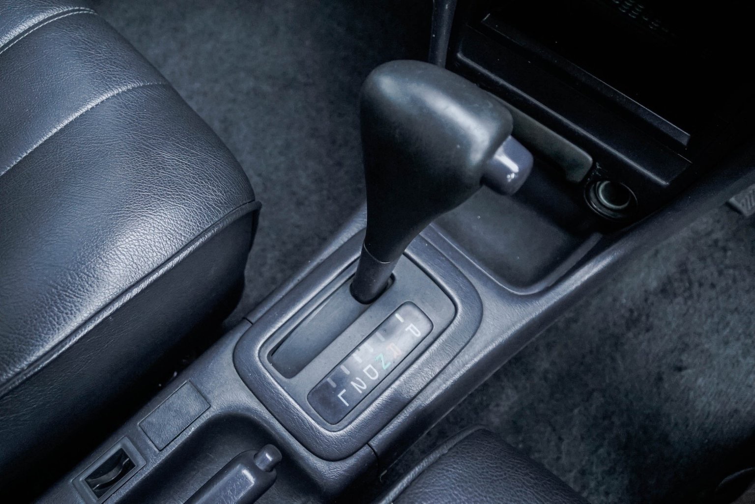 Toyota Corolla AE101 สามห่วง ปี 1991 สีเทา (รูปที่ 7)