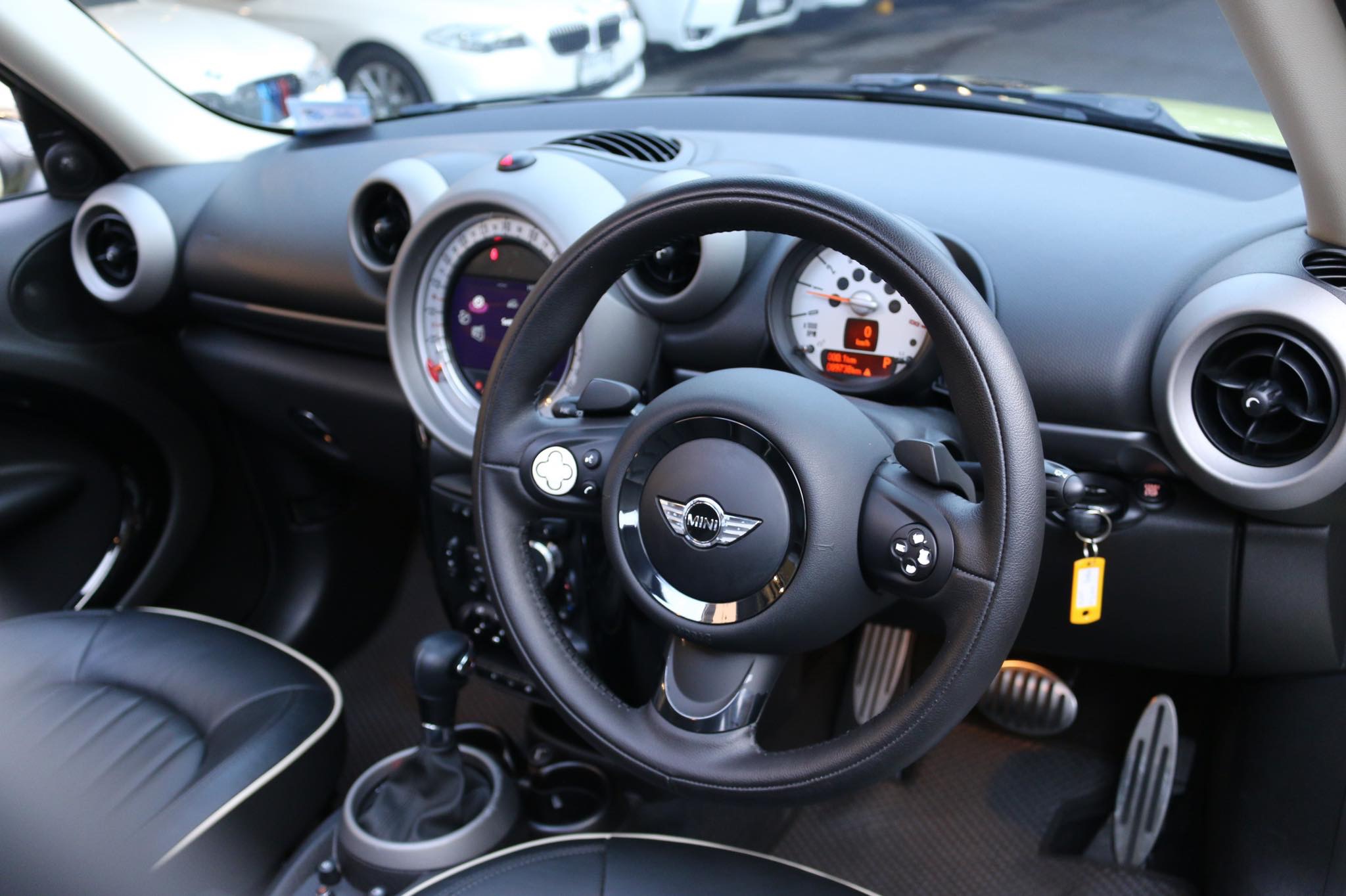 Mini Countryman R60 ปี 2013 สีเหลือง (รูปที่ 12)