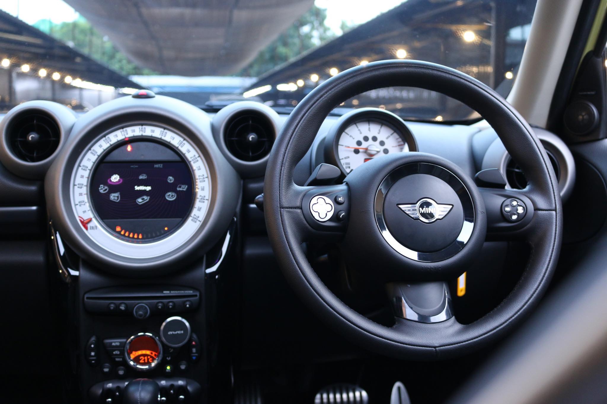 Mini Countryman R60 ปี 2013 สีเหลือง (รูปที่ 13)