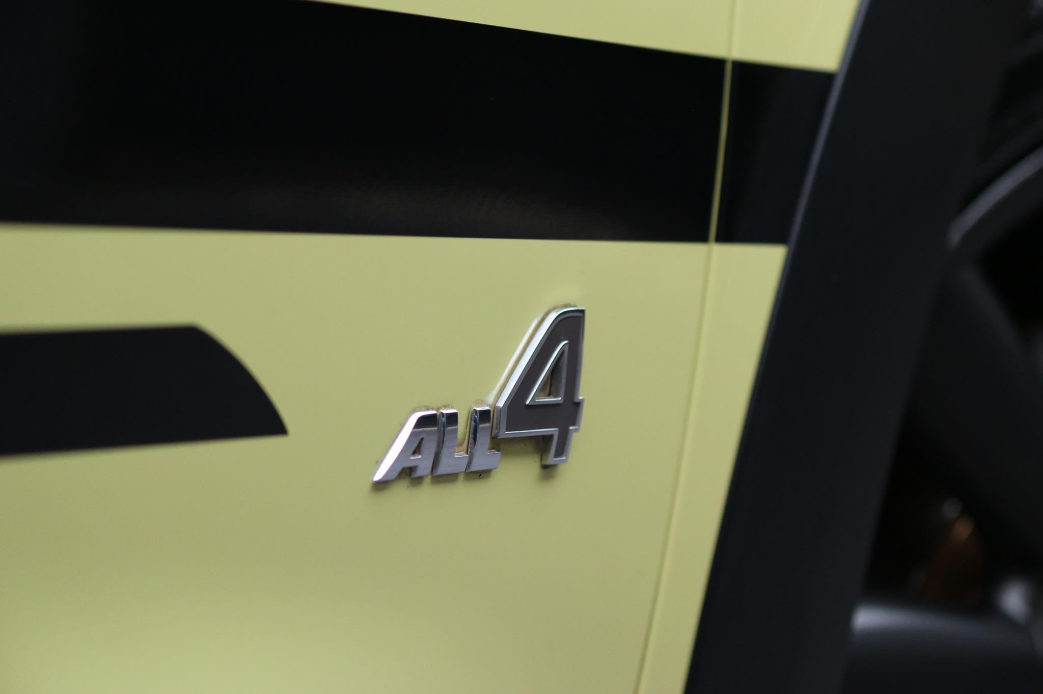 Mini Countryman R60 ปี 2013 สีเหลือง (รูปที่ 9)