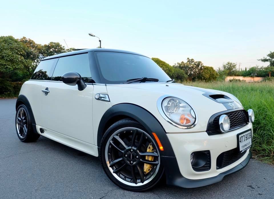 Mini Hatch (Cooper) Gen2 R56 ปี 2008 สีขาว