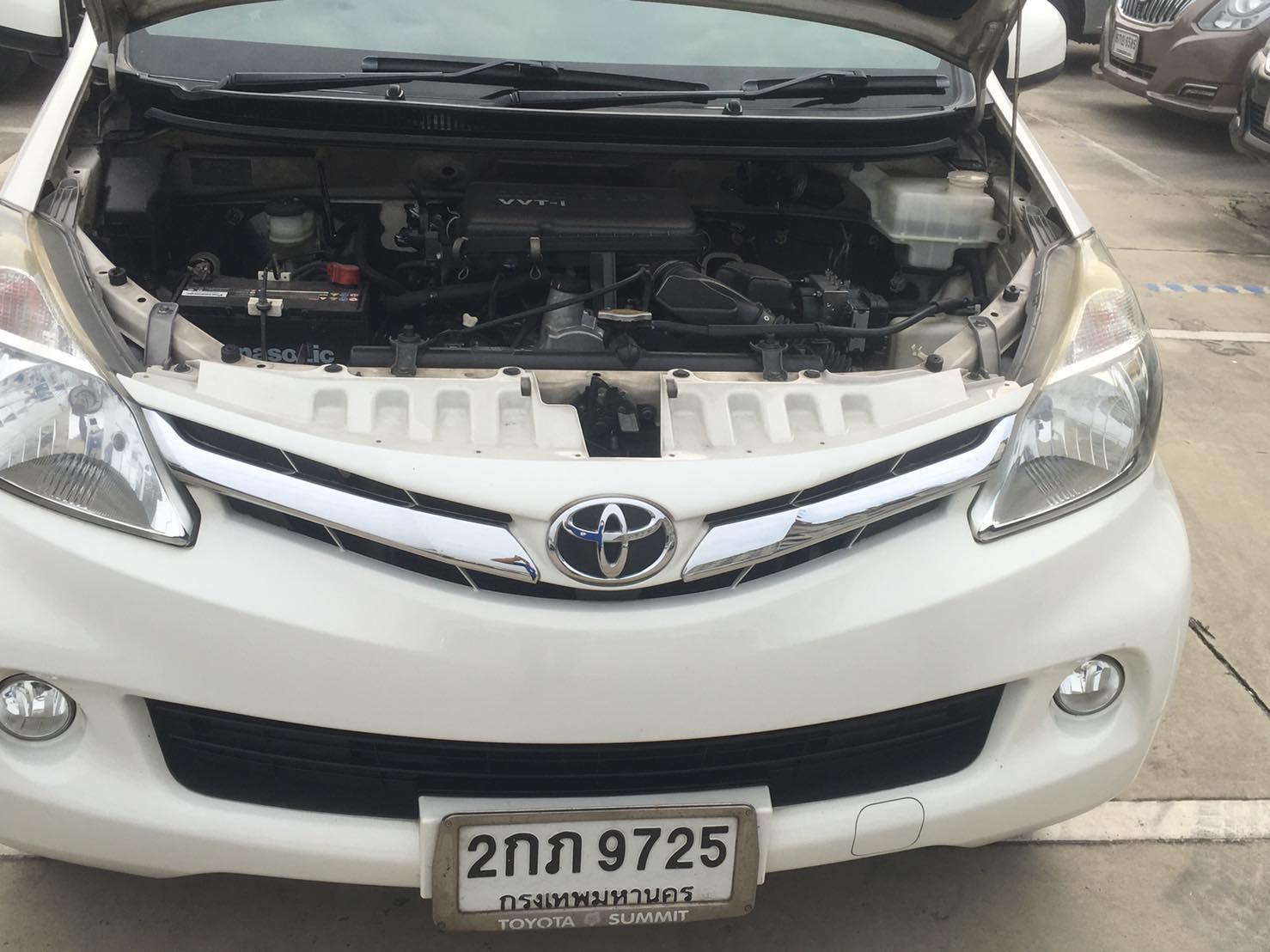 Toyota Avanza ปี 2013 สีขาว (รูปที่ 11)