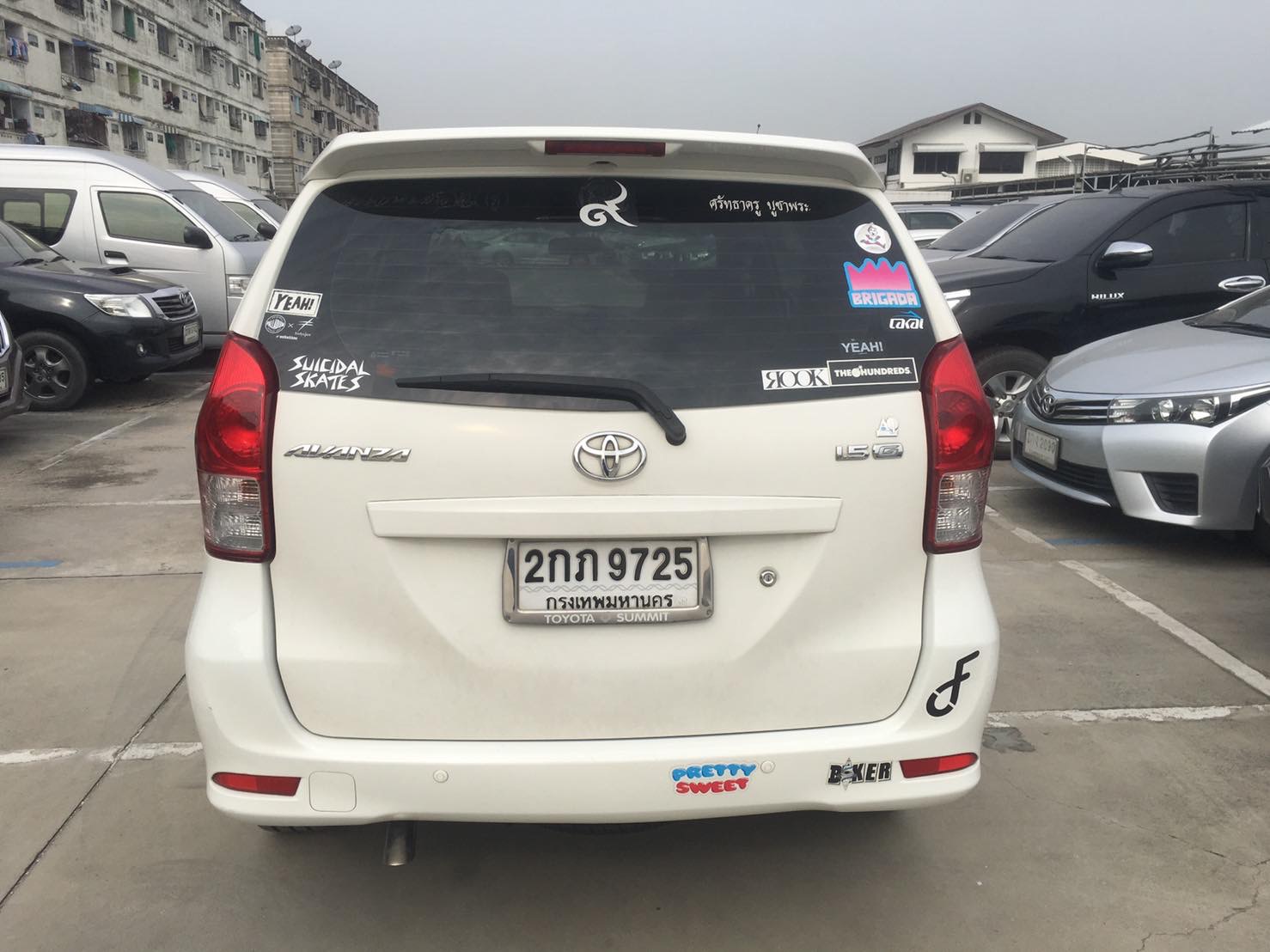 Toyota Avanza ปี 2013 สีขาว (รูปที่ 5)