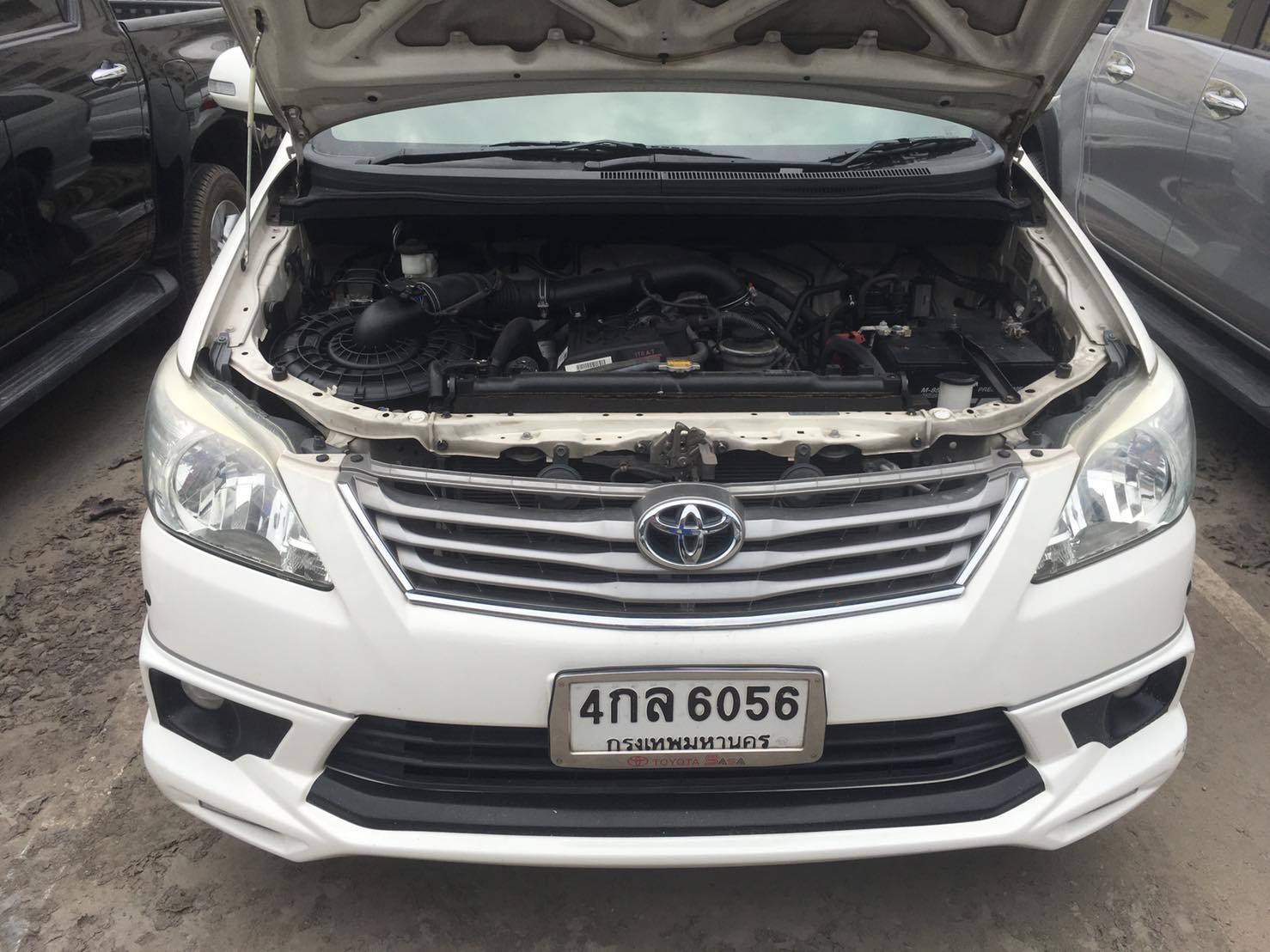 Toyota Innova ปี 2015 สีขาว (รูปที่ 9)