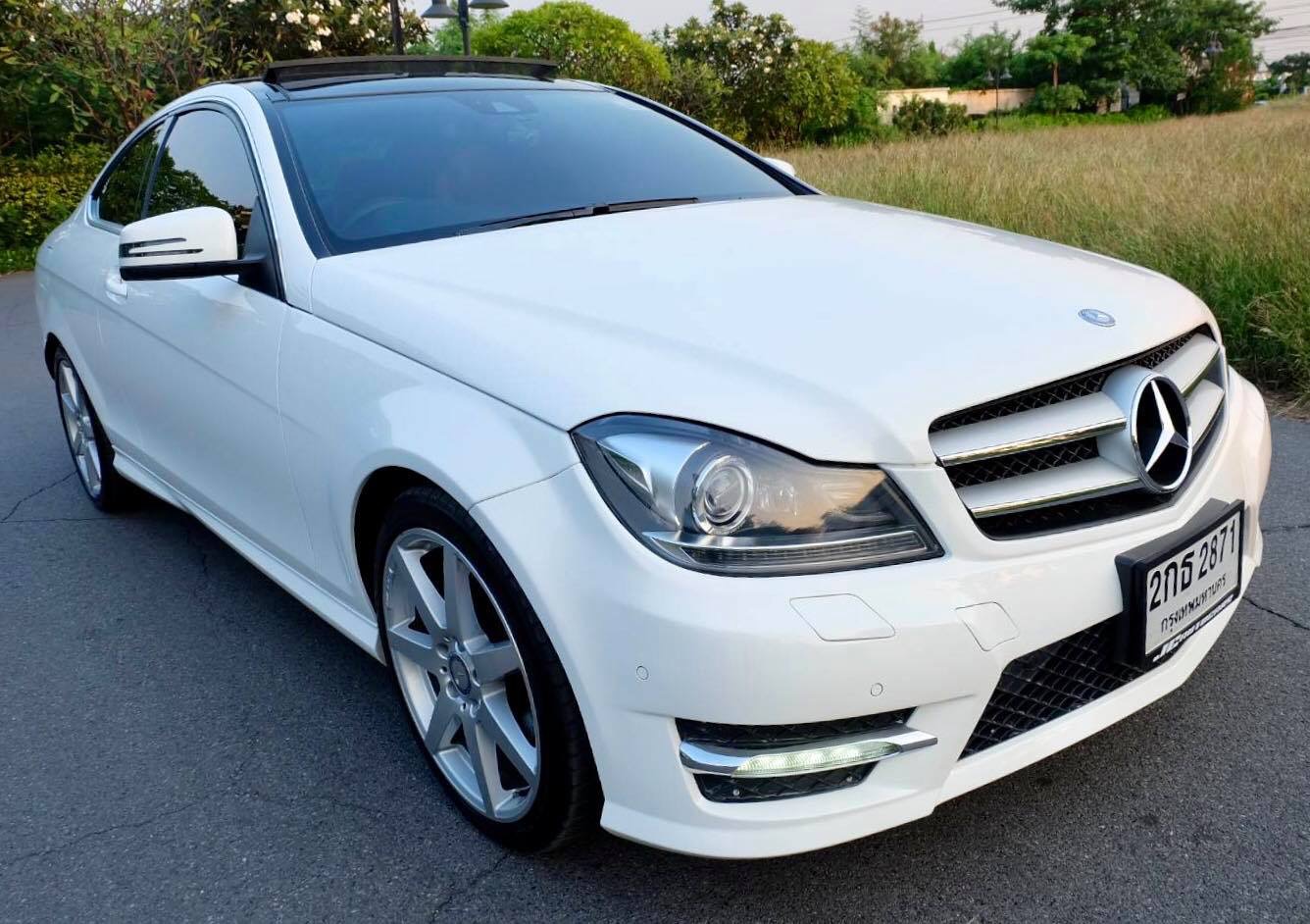 Mercedes-Benz C-Class C204 C180 ปี 2013 สีขาว