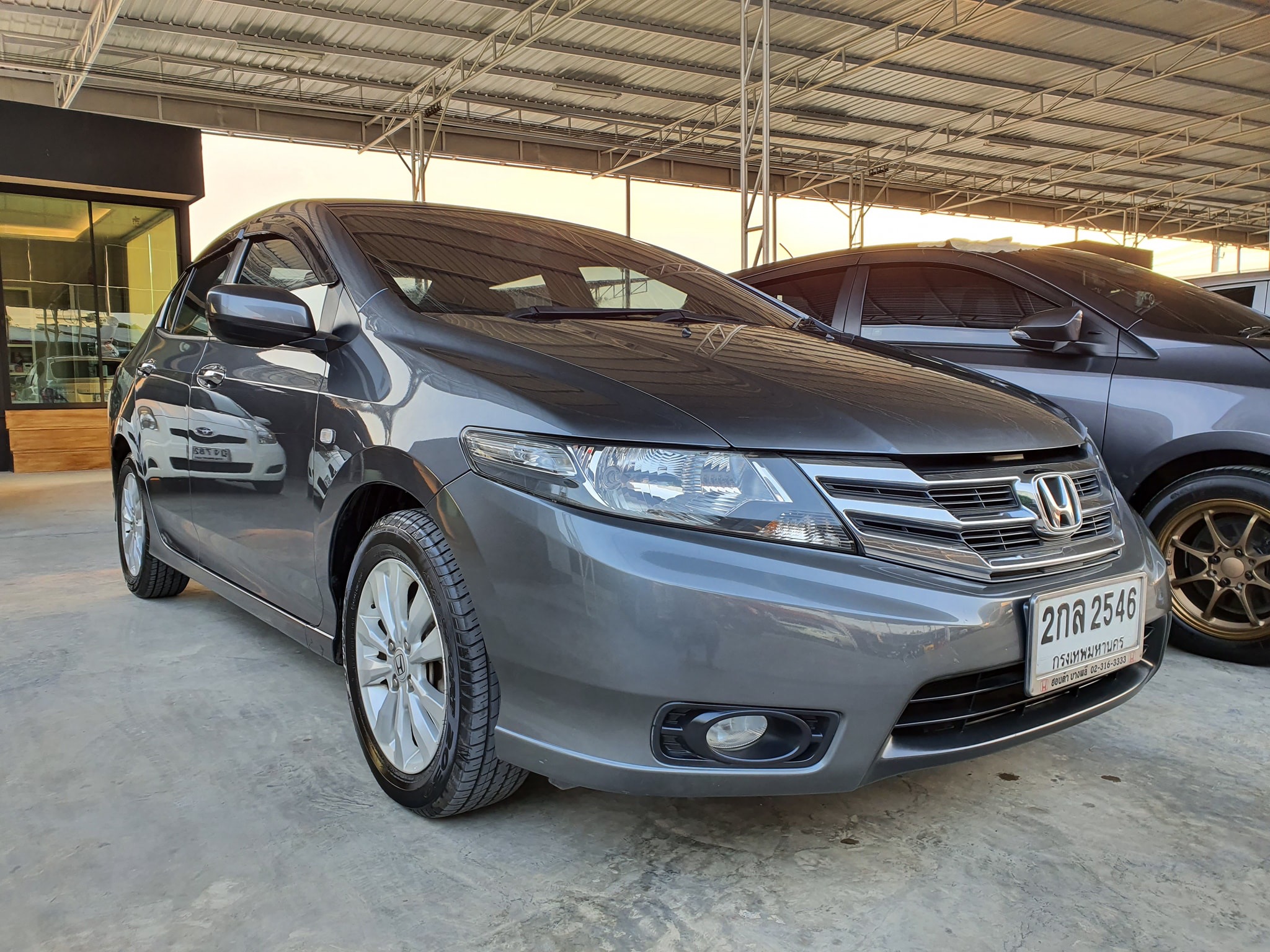 Honda City ปี 2013 สีเทา (รูปที่ 2)