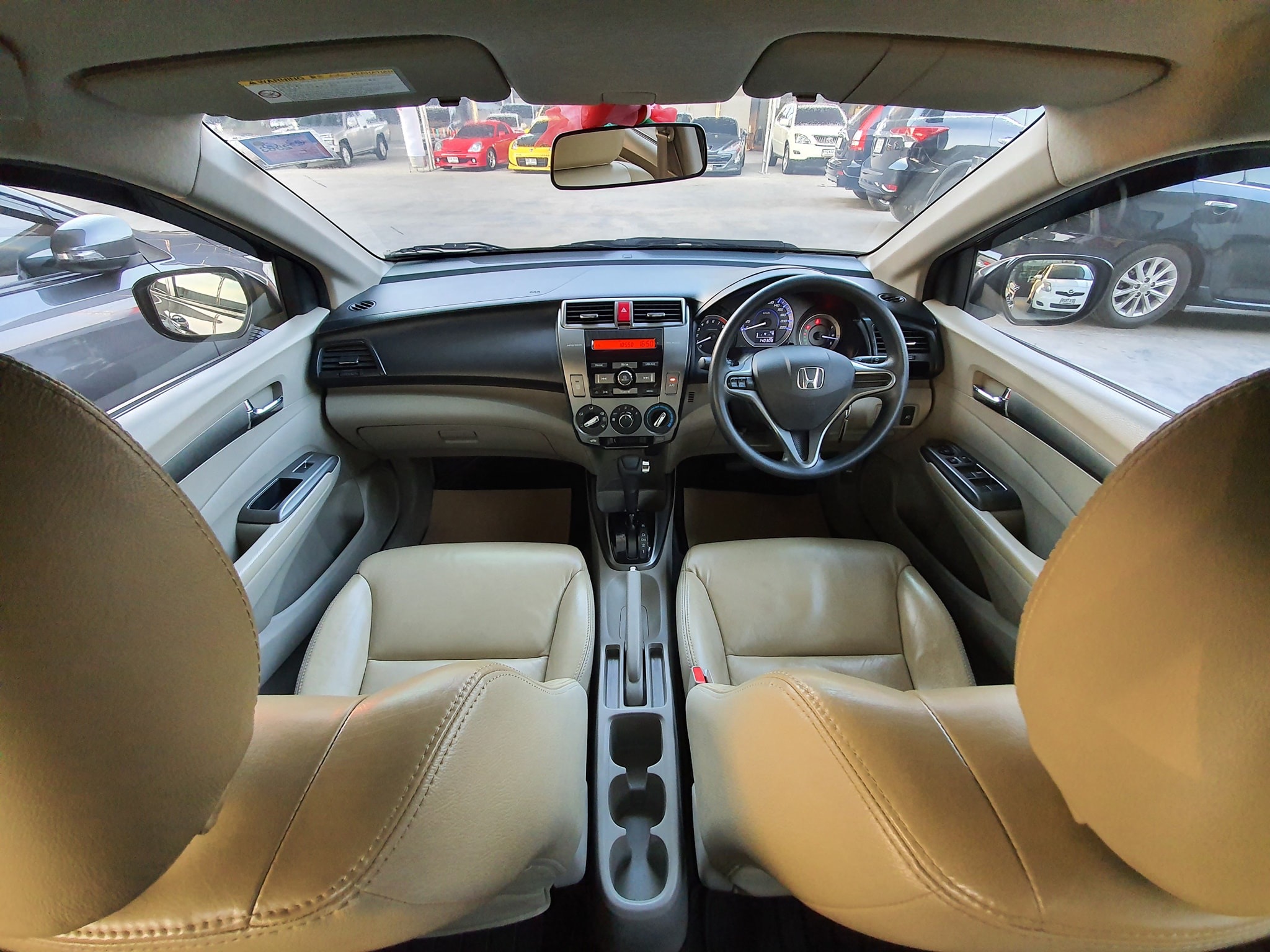 Honda City ปี 2013 สีเทา (รูปที่ 6)