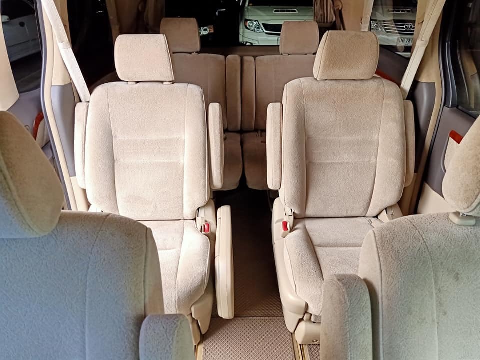 Toyota Alphard ปี 2005 สีทอง