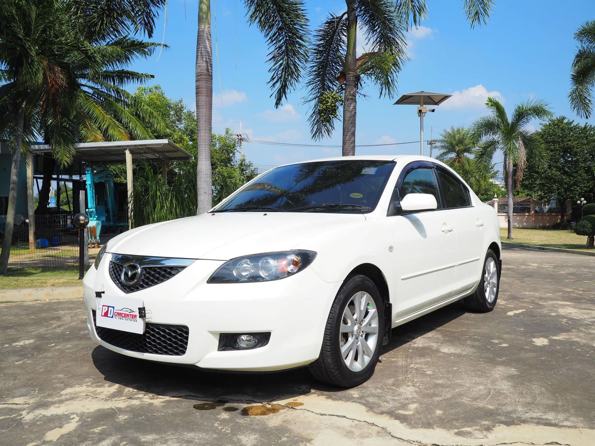 Mazda 3 ปี 2010 สีขาว