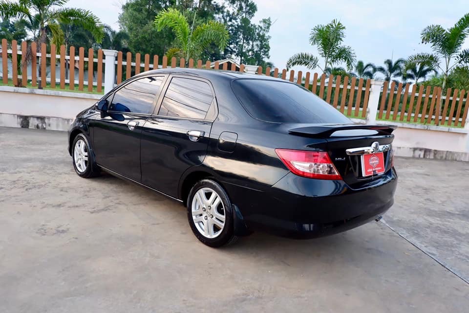 Honda City ZX ปี 2005 สีดำ (รูปที่ 3)