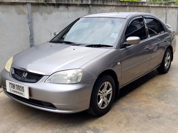 Honda Civic ES (Dimension) โฉมแรก ปี 2003 สีเทา