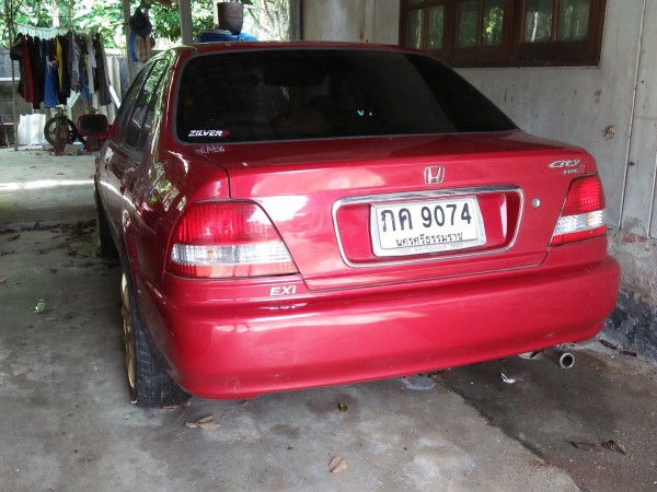 Honda City Type-Z ปี 2002 สีแดง