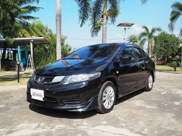 Honda City ปี 2013 สีดำ