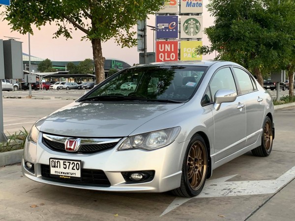 Honda Civic FD ปี 2009 สีเงิน