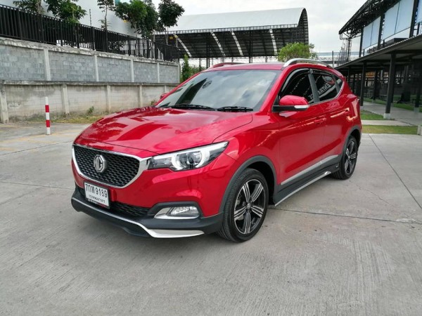 MG ZS ปี 2018 สีแดง