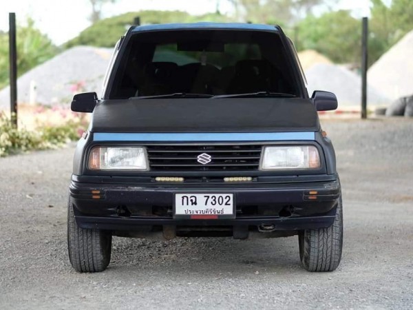 Suzuki Vitara ปี 1994 สีดำ