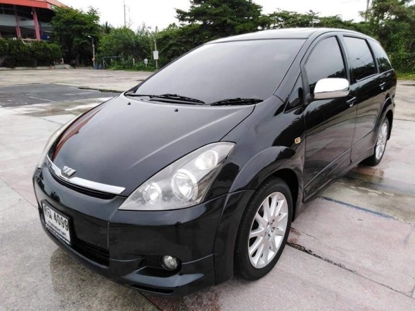 Toyota Wish ปี 2004 สีดำ