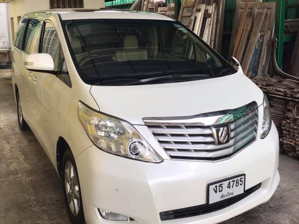 Toyota Alphard ปี 2009 สีขาว