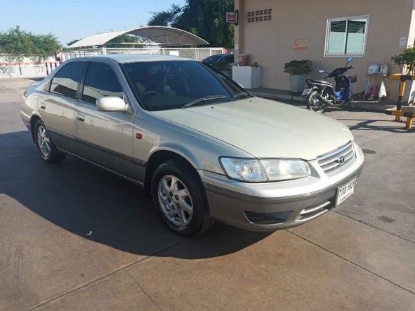 Toyota Camry (XV20) ปี 2001 สีเงิน