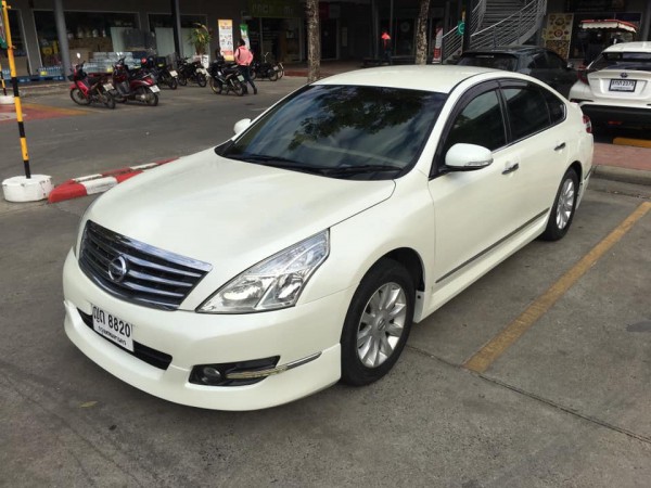 Nissan Teana J32 ปี 2011 สีขาว